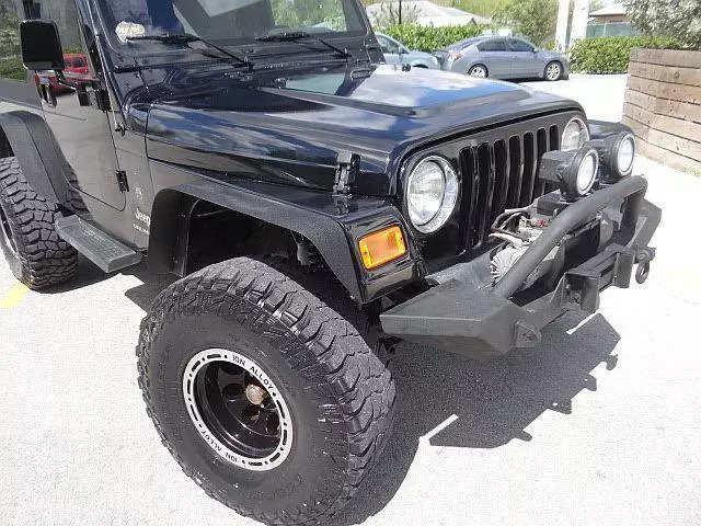 2005 Jeep Unlimited Wrangler LJ 4.0L LWB