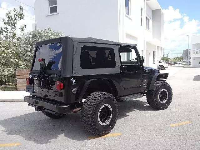 2005 Jeep Unlimited Wrangler LJ 4.0L LWB