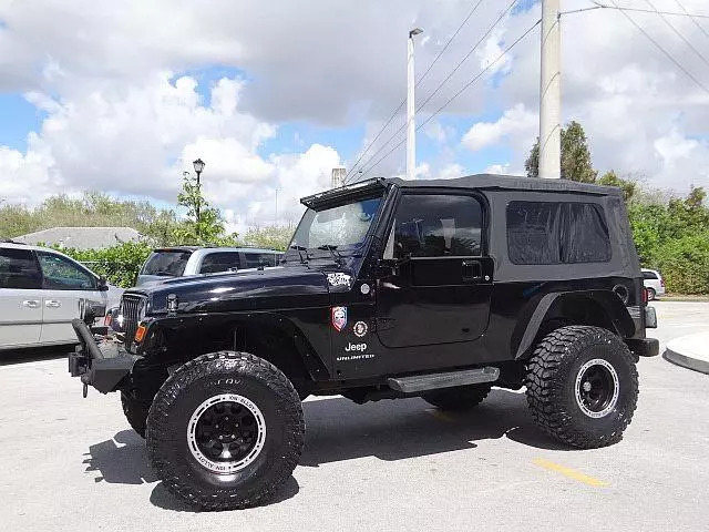 2005 Jeep Unlimited Wrangler LJ 4.0L LWB