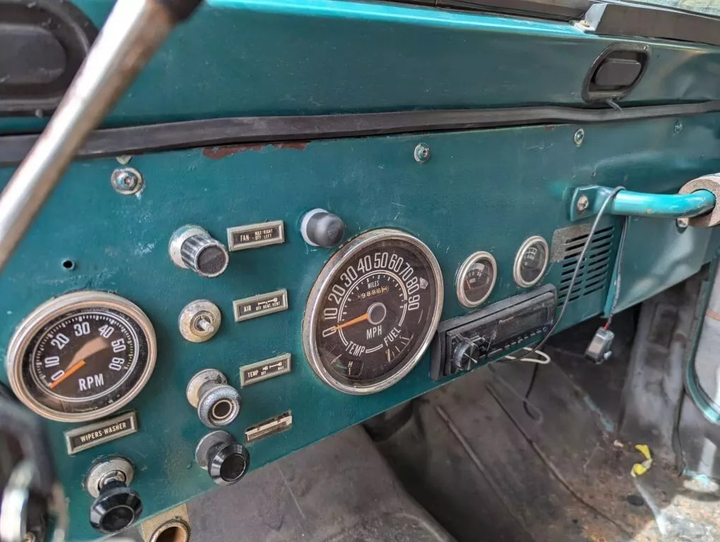 1976 Jeep CJ-7 V8 4X4