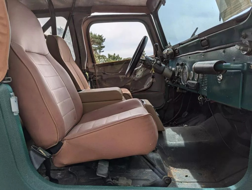 1976 Jeep CJ-7 V8 4X4