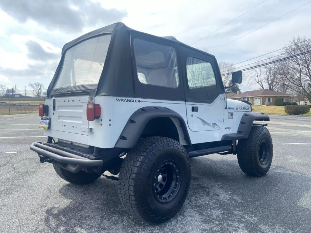 1995 Jeep Wrangler V8 LS 5.3L Chevy Conversion