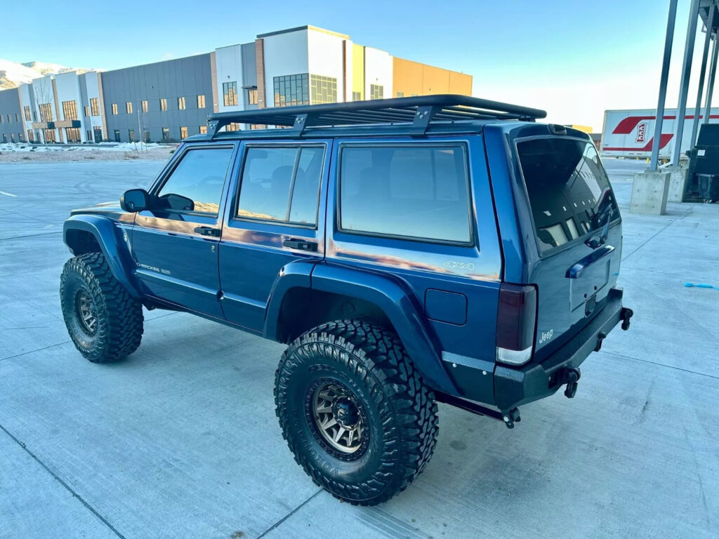 1997 Jeep Cherokee XJ – Beautiful Restomod