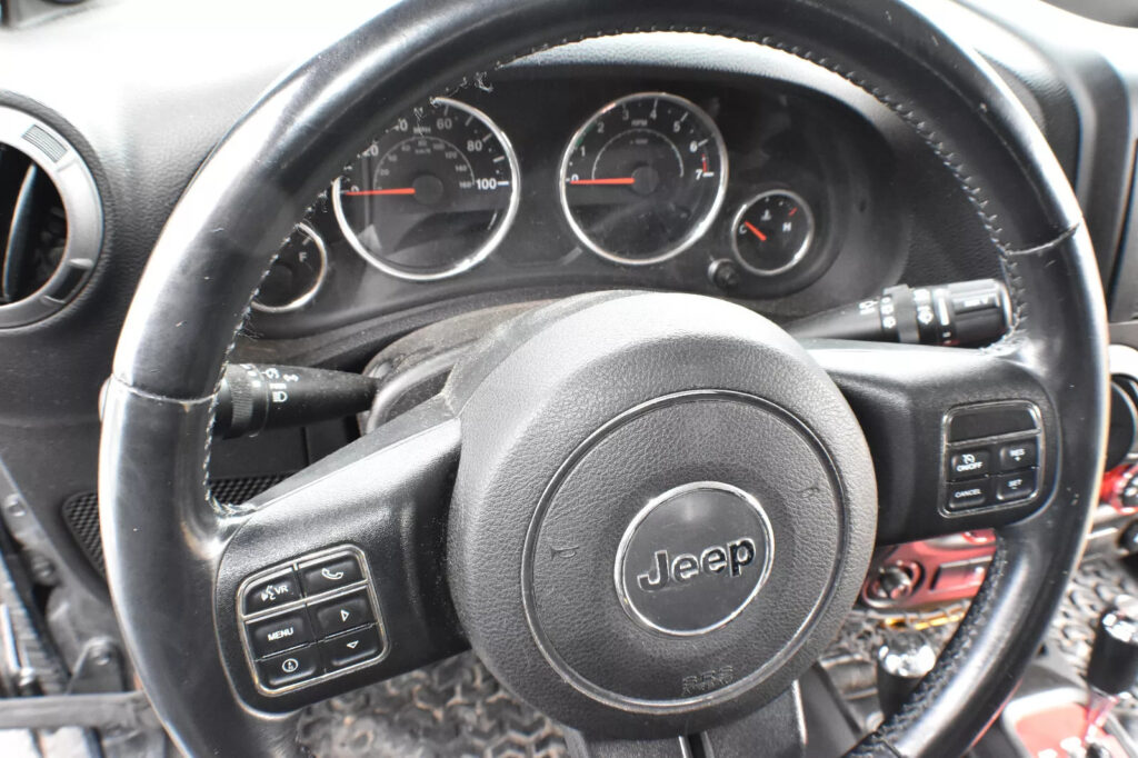 2013 Jeep Wrangler Sport 4×4 V6 Rough Country 6″ Lift