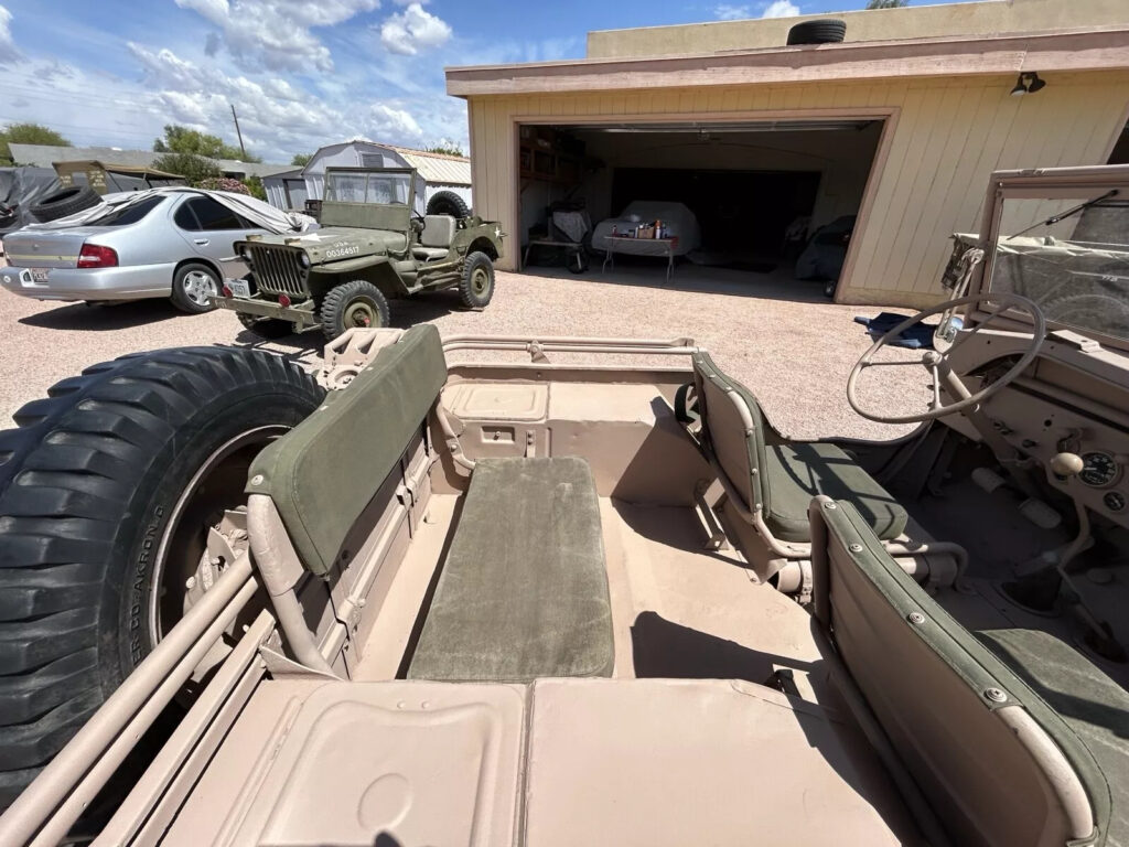 1943 Ford GPW Desert Military