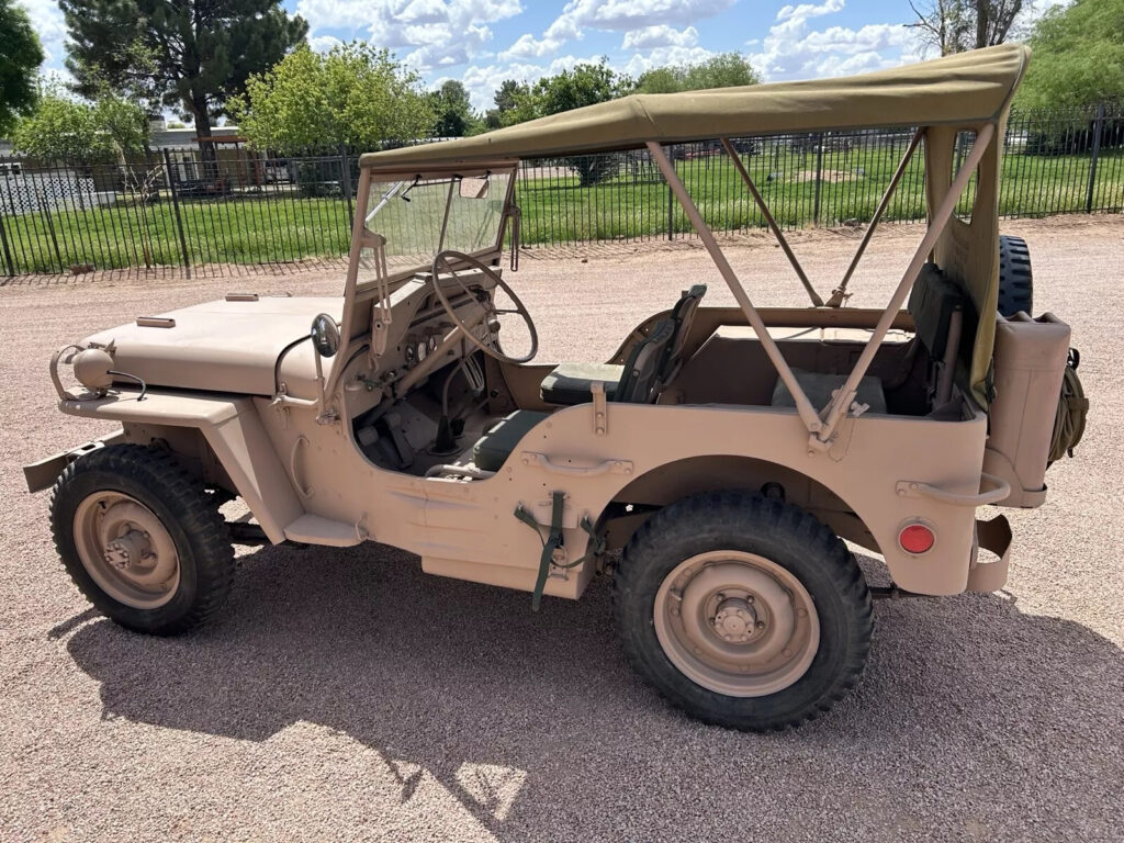 1943 Ford GPW Desert Military