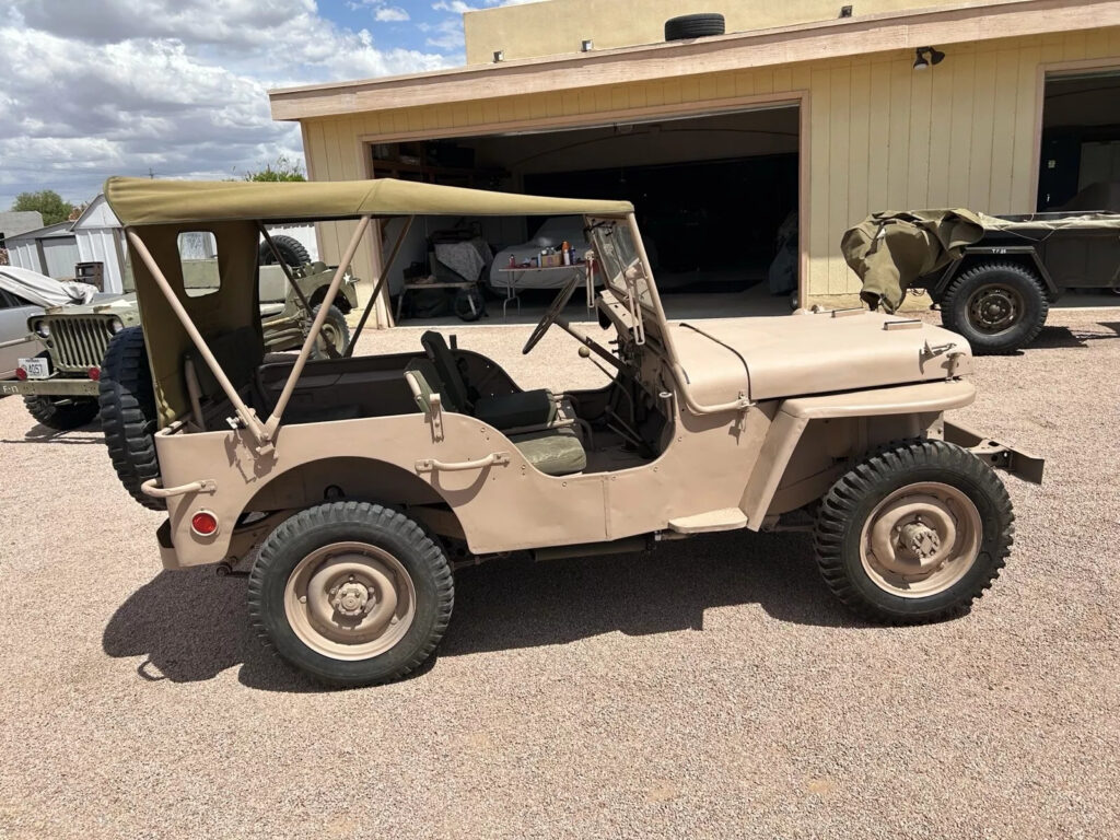 1943 Ford GPW Desert Military