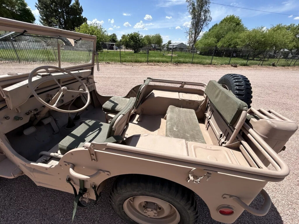 1943 Ford GPW Desert Military