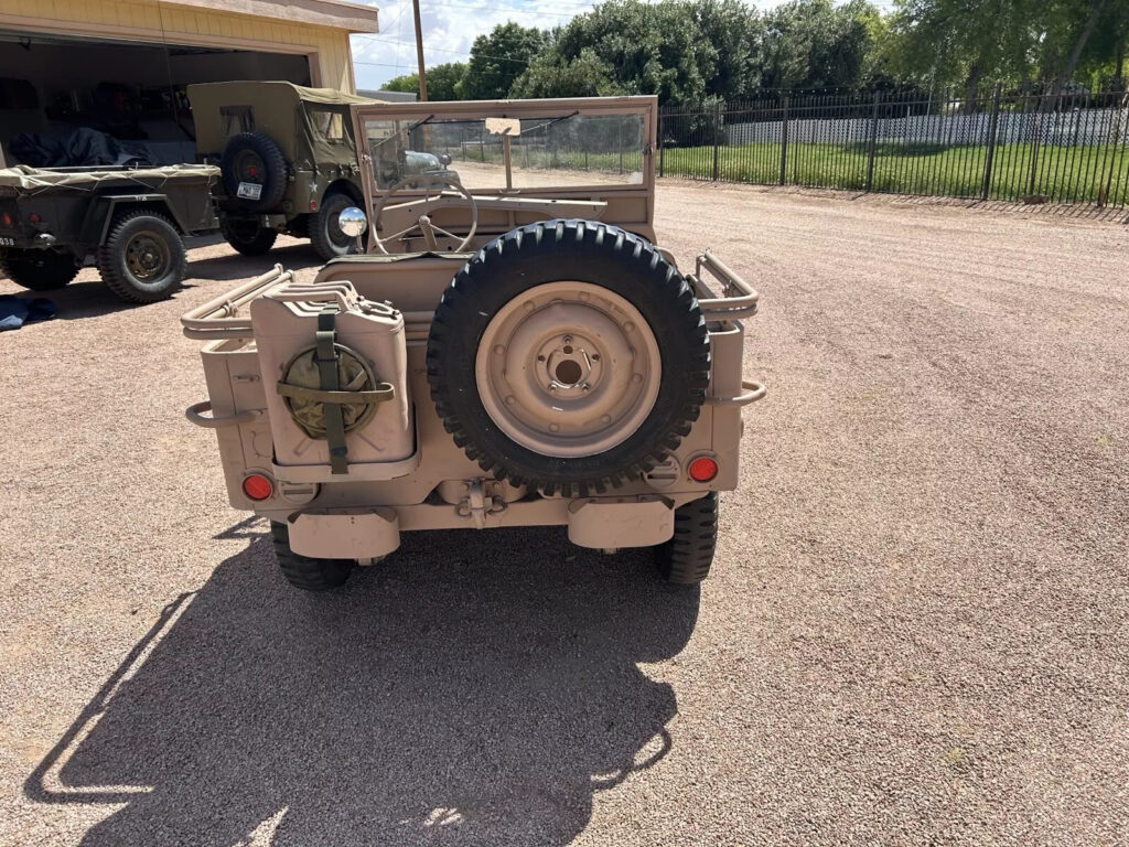 1943 Ford GPW Desert Military