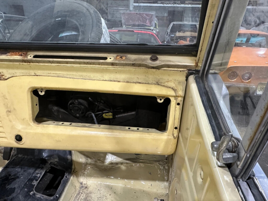 1970 Jeep Commando