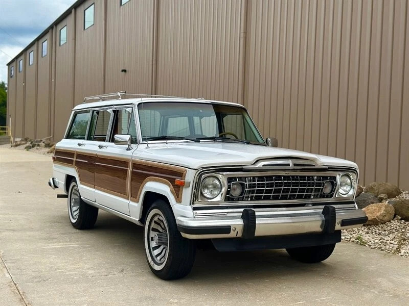 1984 Jeep Grand Wagoneer -4×4: