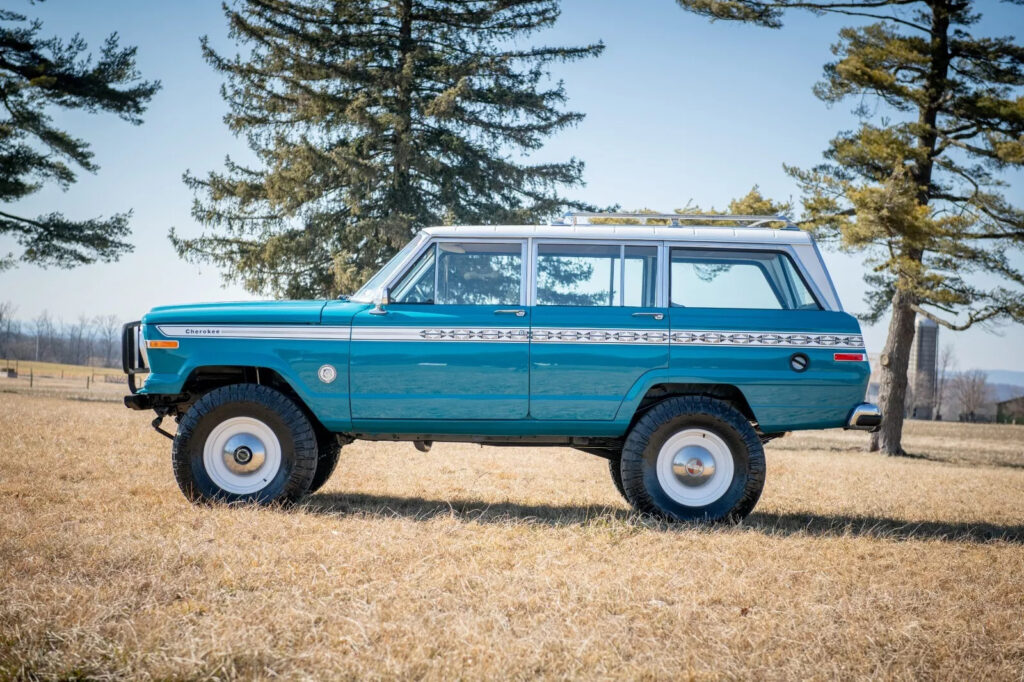 1987 Jeep Grand Wagoneer