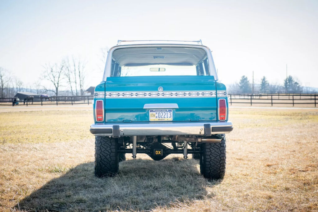 1987 Jeep Grand Wagoneer