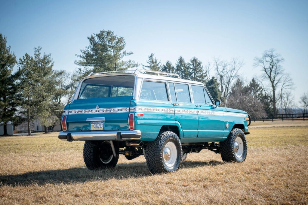 1987 Jeep Grand Wagoneer
