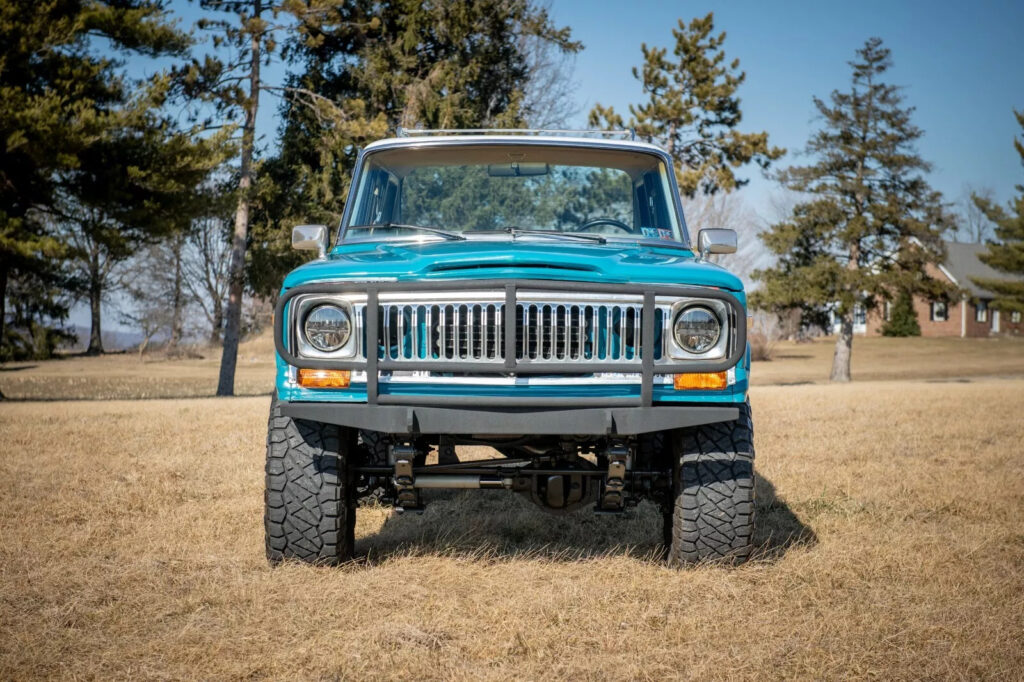 1987 Jeep Grand Wagoneer