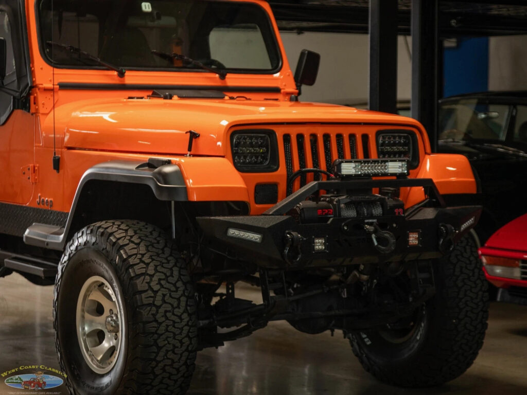 1994 Jeep Wrangler Custom SE  4WD SUV