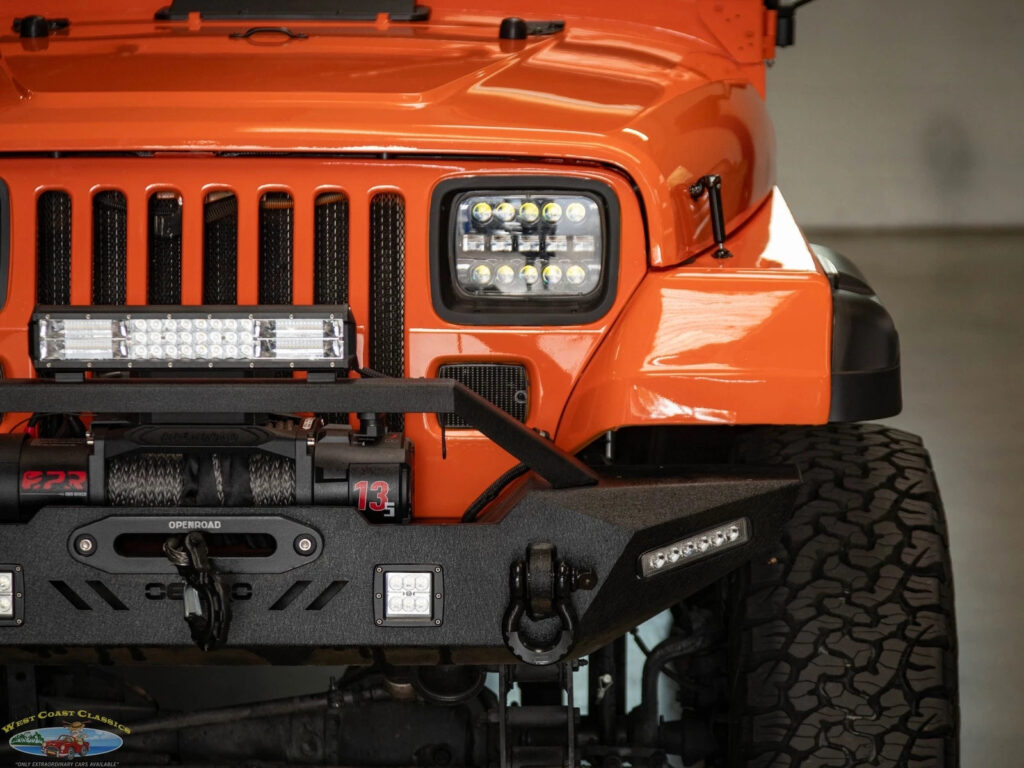 1994 Jeep Wrangler Custom SE  4WD SUV