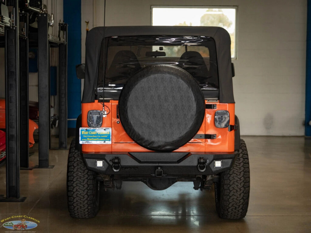 1994 Jeep Wrangler Custom SE  4WD SUV