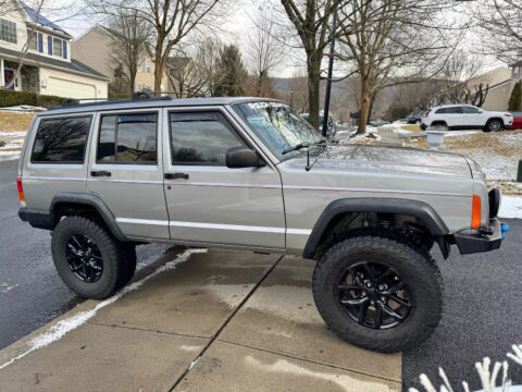 2000 Jeep Cherokee SE na prodej