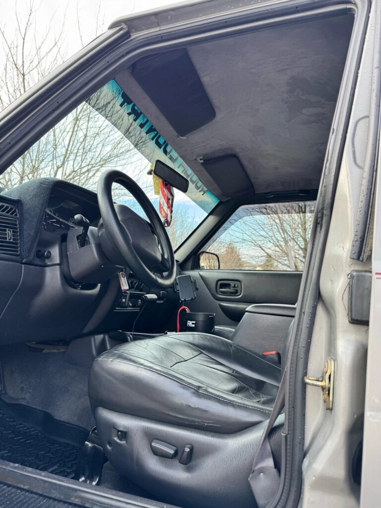 2000 Jeep Cherokee SE