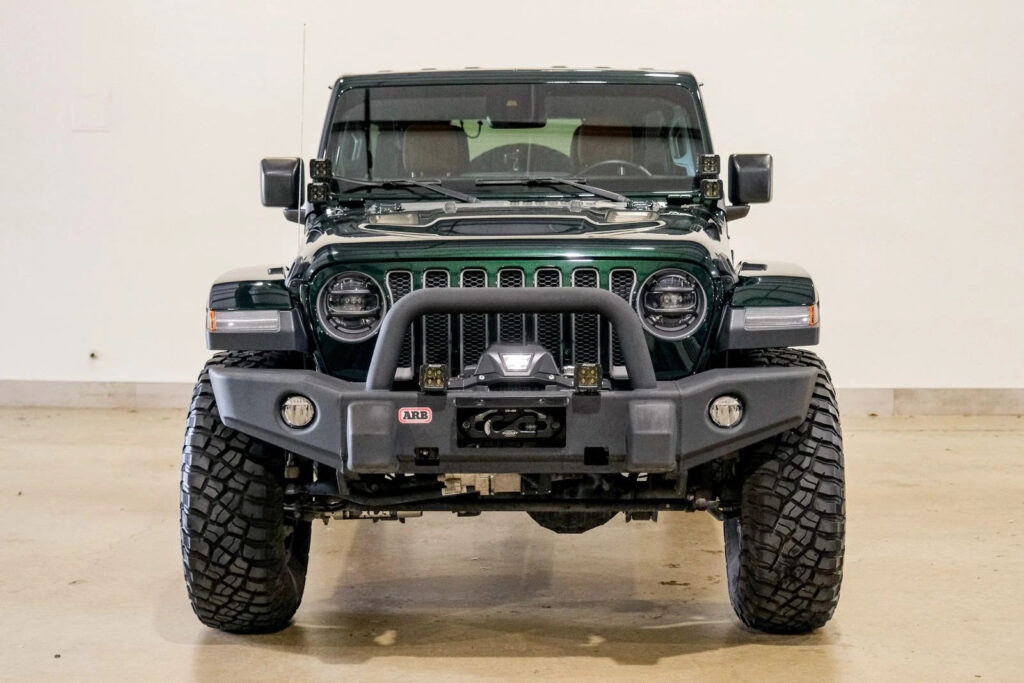 2020 Jeep Wrangler Unlimited Rubicon 392 HEMI CONV 4X4, Bumpers,led’s