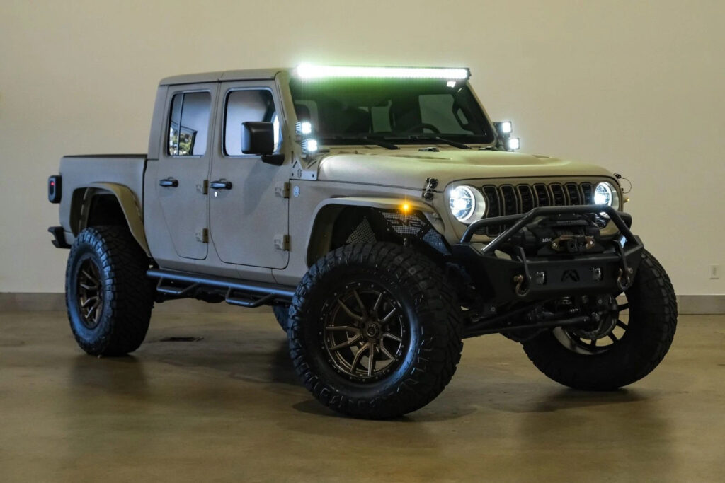 2024 Jeep Gladiator Texas Trail Dupont Kevlar,lifted,bumpers,led’s,nav