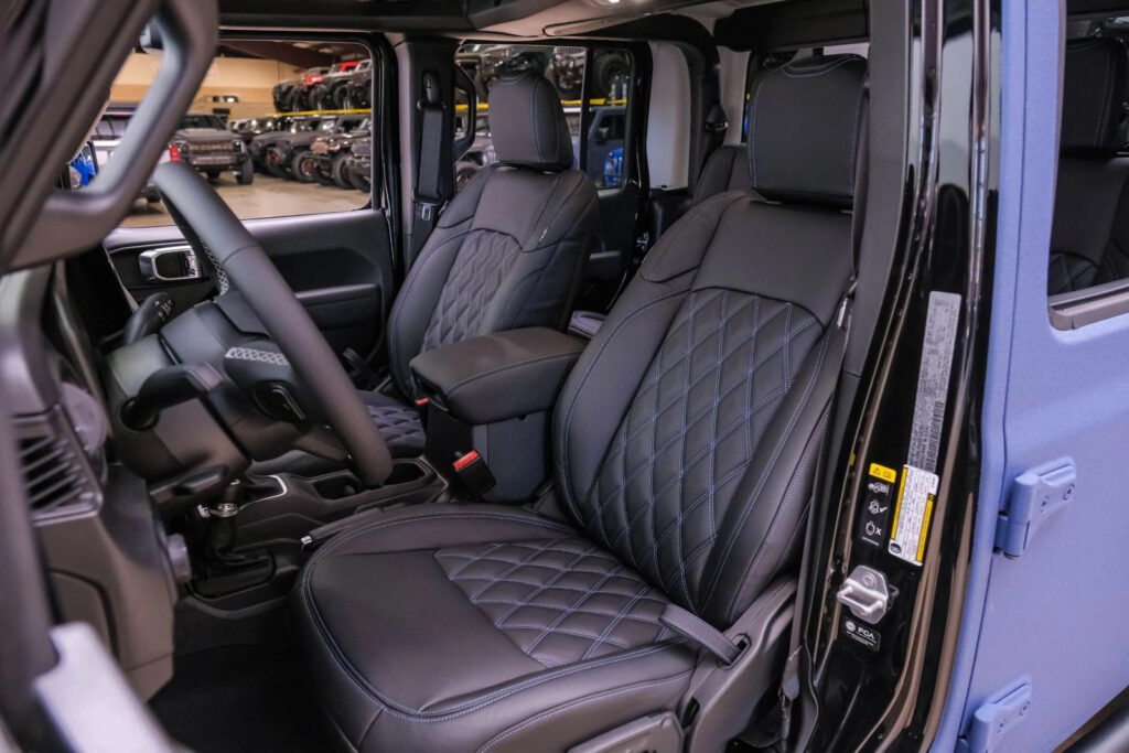 2025 Jeep Gladiator Sport S 4X4 Dupont Kevlar,lifted,bumpers,led’s,nav
