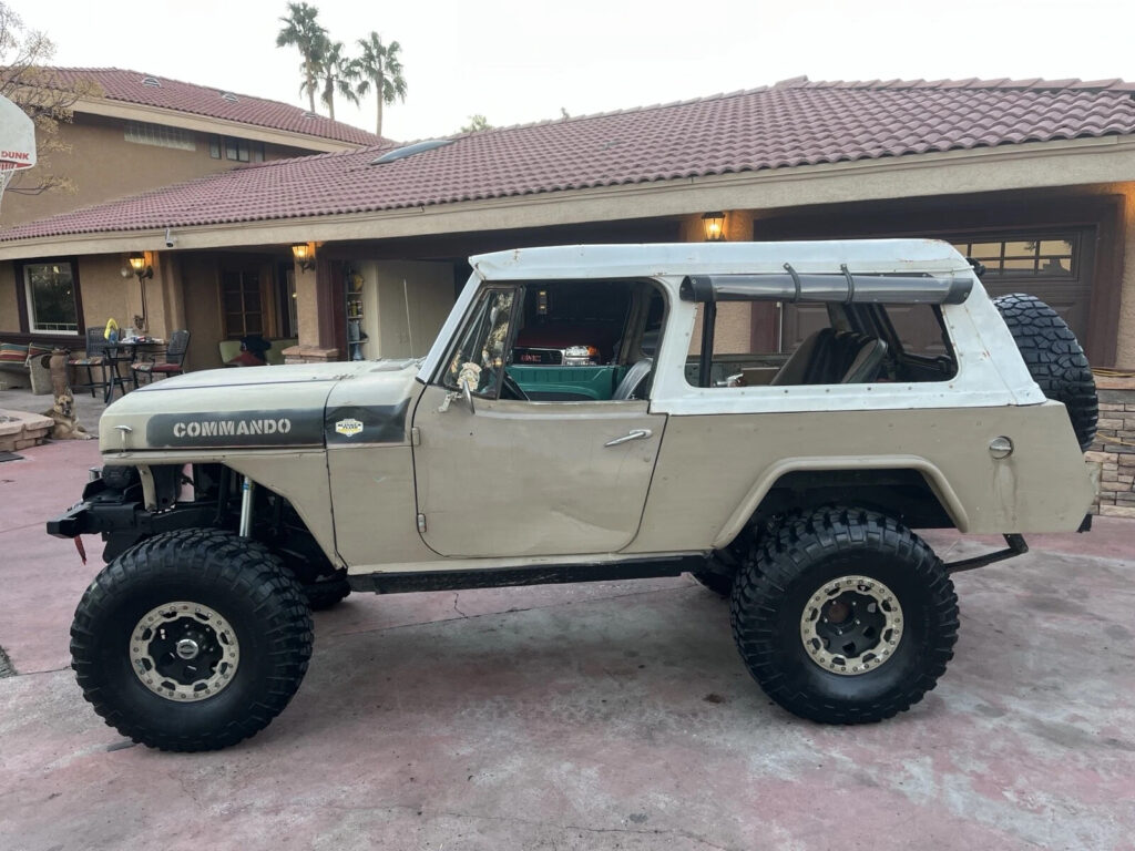 1967 Jeep Commando