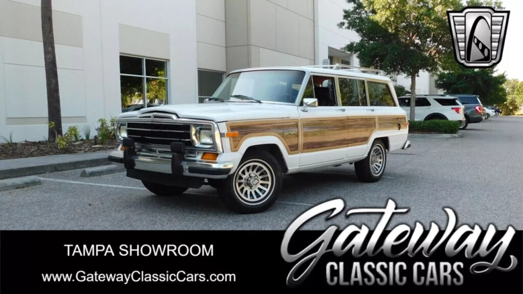 1990 Jeep Wagoneer