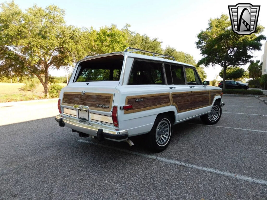 1990 Jeep Wagoneer