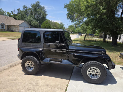 1993 Jeep Wrangler Renegade na prodej