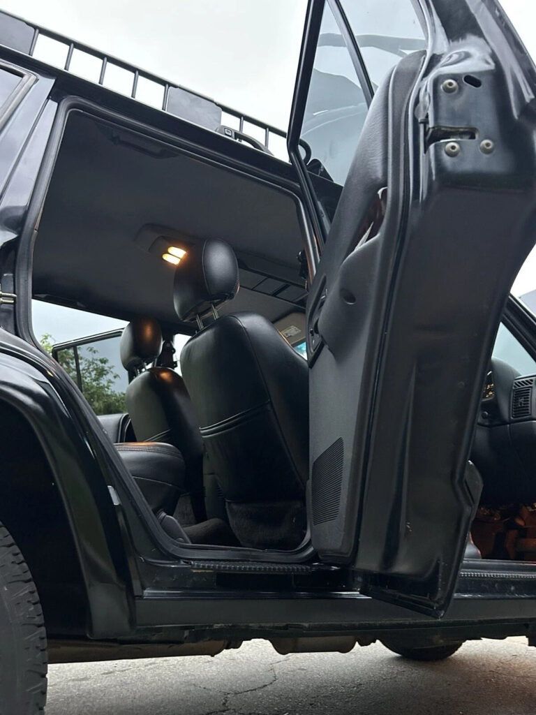 2000 Jeep Cherokee Limited