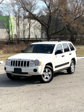 2005 Jeep Grand Cherokee Ford EDGE Explorer Dodge Durango Honda na prodej