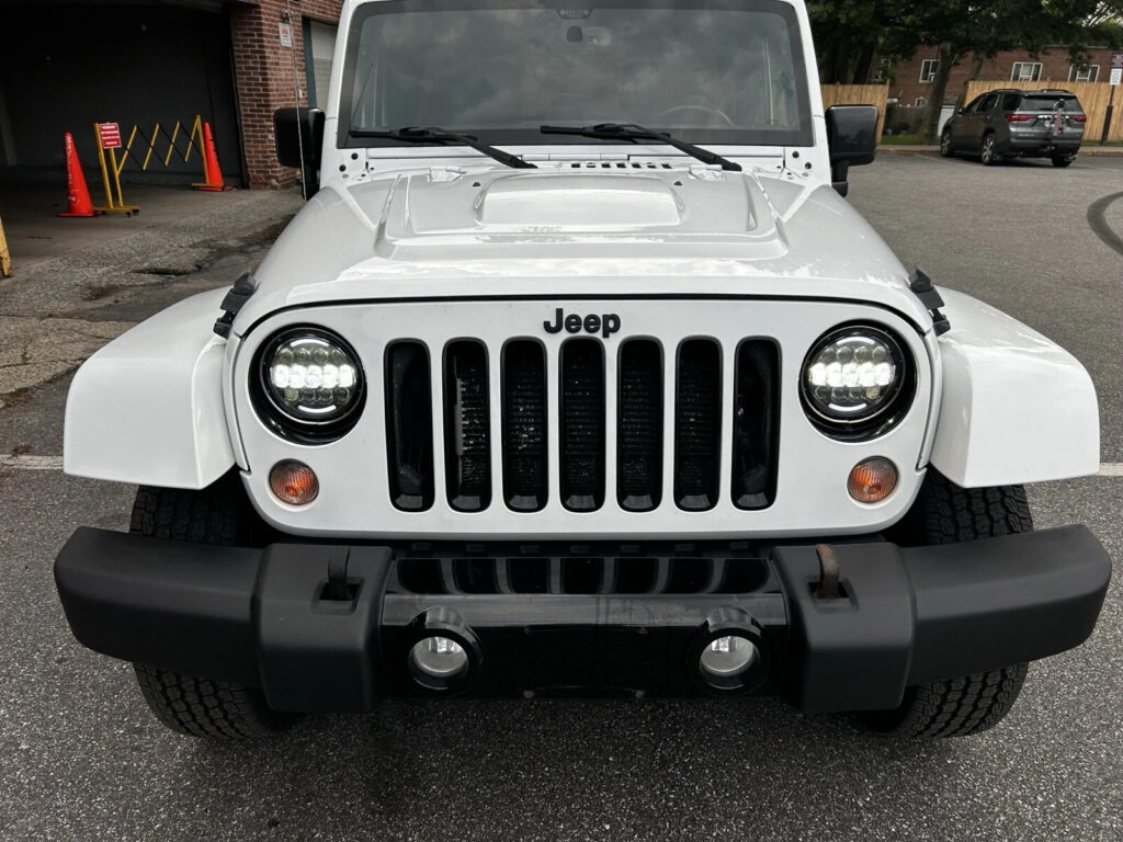 2015 Jeep Wrangler Unlimited Sahara‼️1 Owner‼️clean Carfax