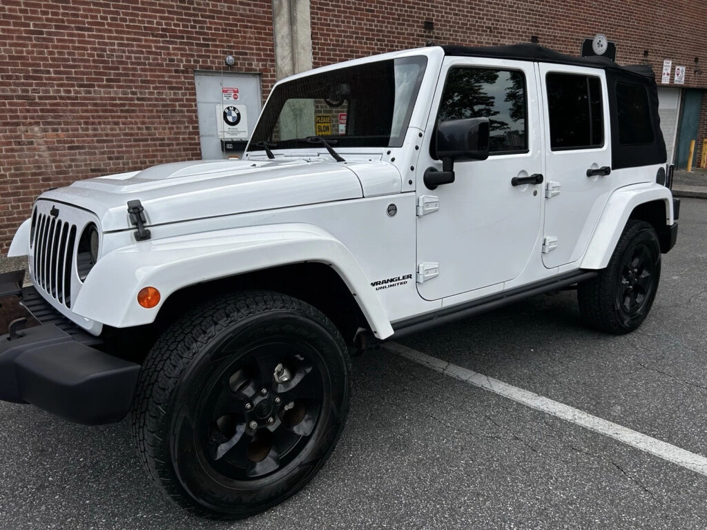 2015 Jeep Wrangler Unlimited Sahara‼️1 Owner‼️clean Carfax