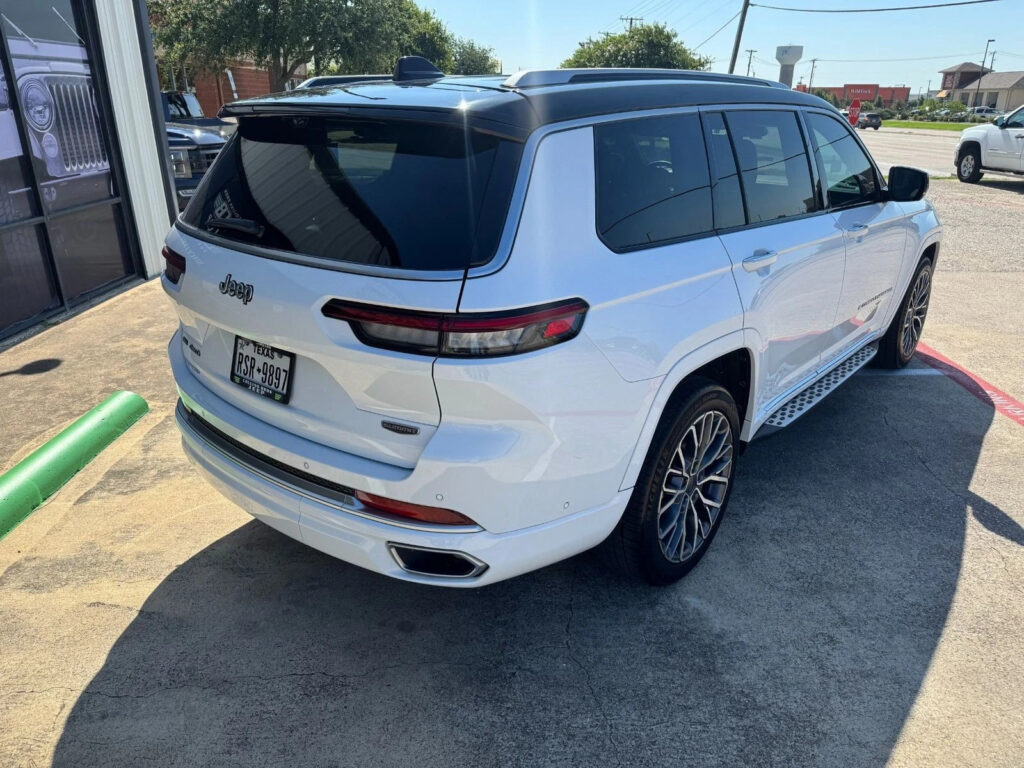 2022 Jeep Grand Cherokee L Summit Reserve Hemi 4×4