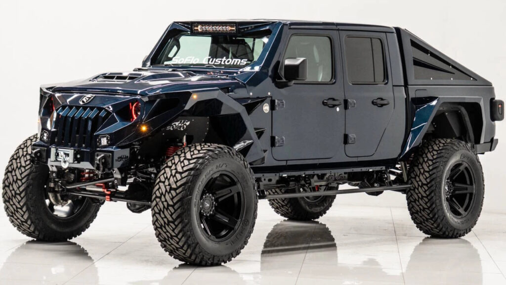 2025 Jeep Gladiator Nighthawk 4×4 4dr Crew Cab 5.0 ft. SB
