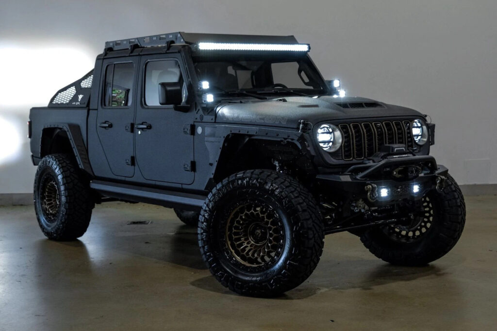 2025 Jeep Gladiator Rubicon V8 HEMI 4X4 Dupont Kevlar,lifted,bumpers