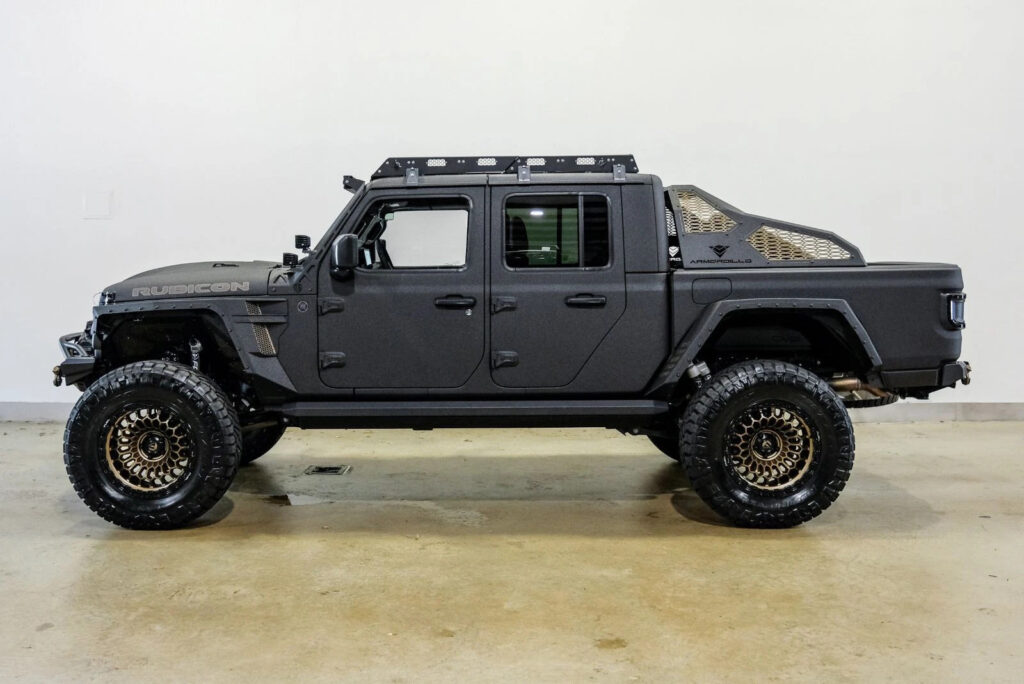 2025 Jeep Gladiator Rubicon V8 HEMI 4X4 Dupont Kevlar,lifted,bumpers