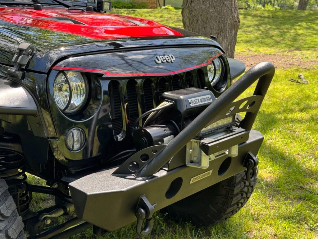 2016 Jeep Wrangler Unlimited Sport S – Black Mountain Ed
