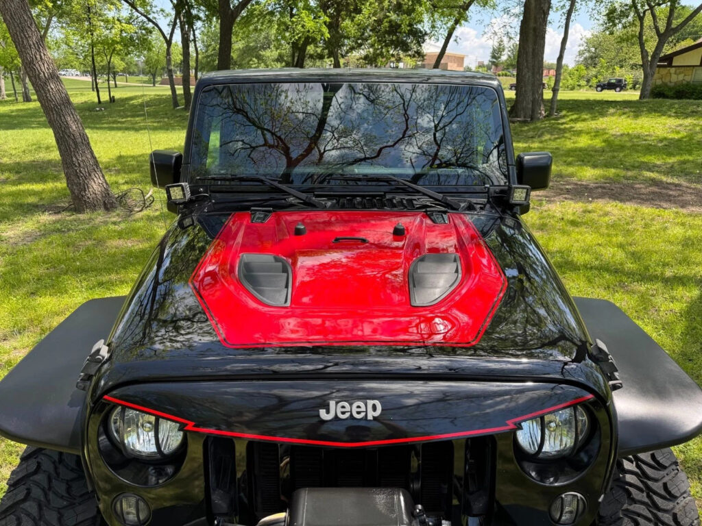 2016 Jeep Wrangler Unlimited Sport S – Black Mountain Ed