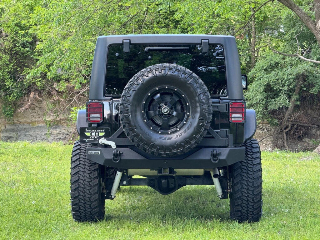 2016 Jeep Wrangler Unlimited Sport S – Black Mountain Ed