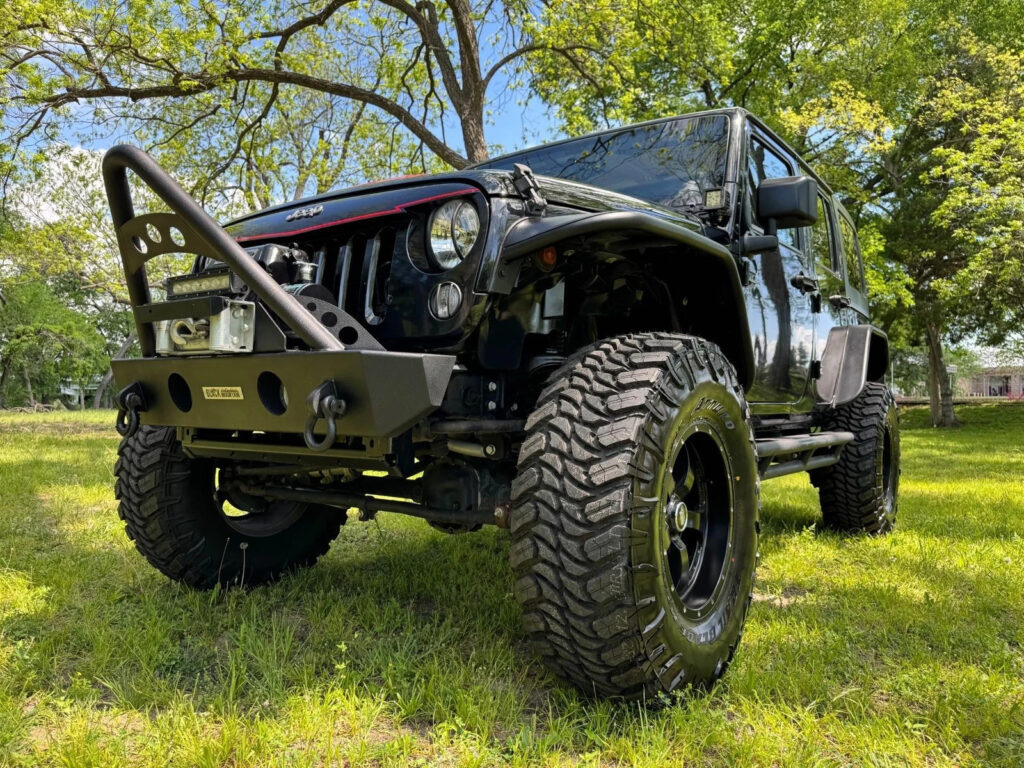 2016 Jeep Wrangler Unlimited Sport S – Black Mountain Ed