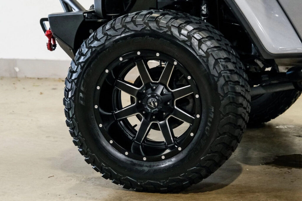 2020 Jeep Wrangler Unlimited Rubicon Recon, 4X4, Lifted,bumpers,34k!