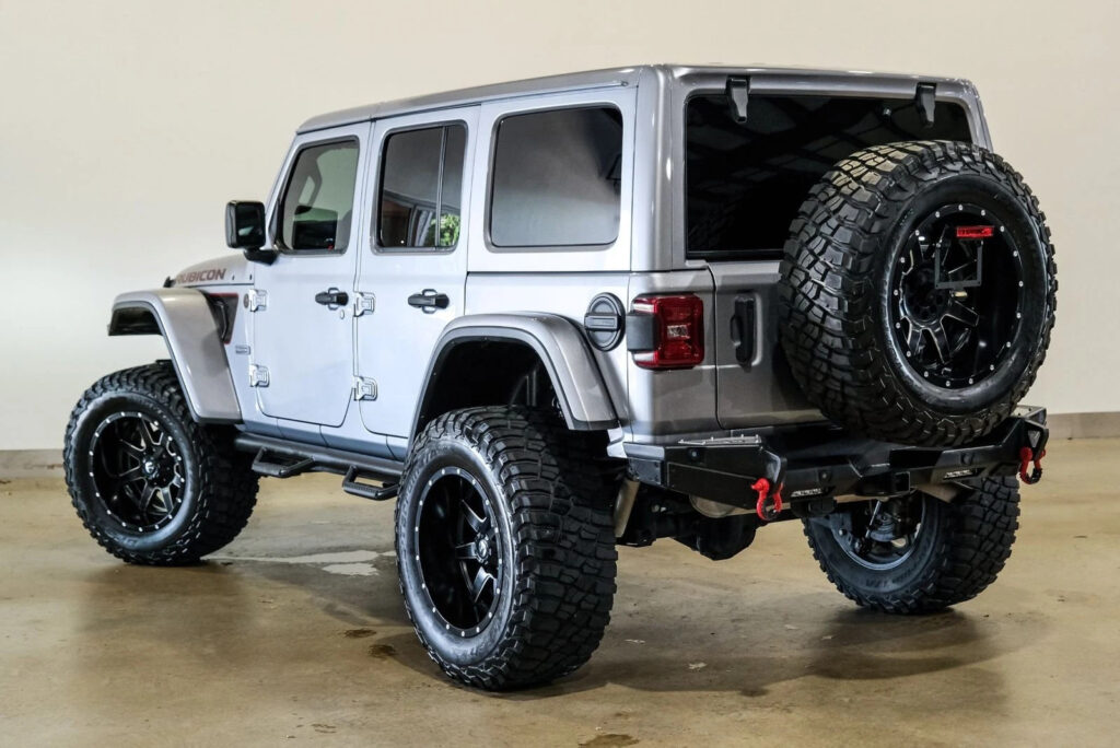 2020 Jeep Wrangler Unlimited Rubicon Recon, 4X4, Lifted,bumpers,34k!
