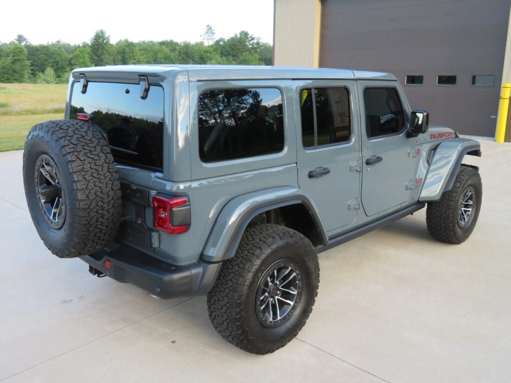 2024 Jeep Wrangler