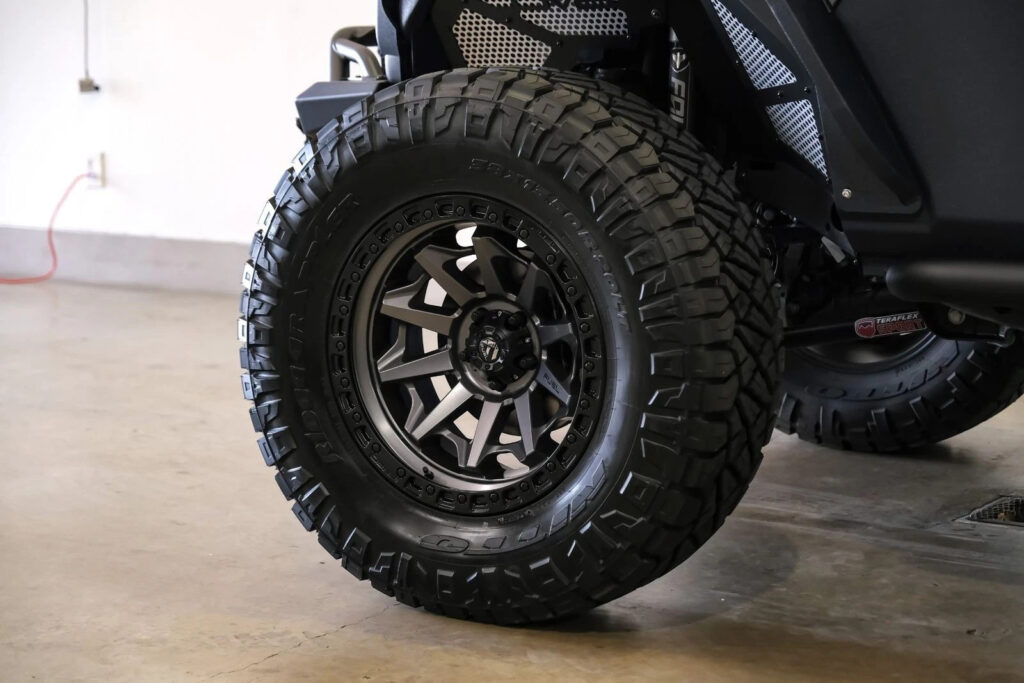 2025 Jeep Gladiator Nighthawk 4X4 Dupont Kevlar,lifted, Bumpers, Led’s
