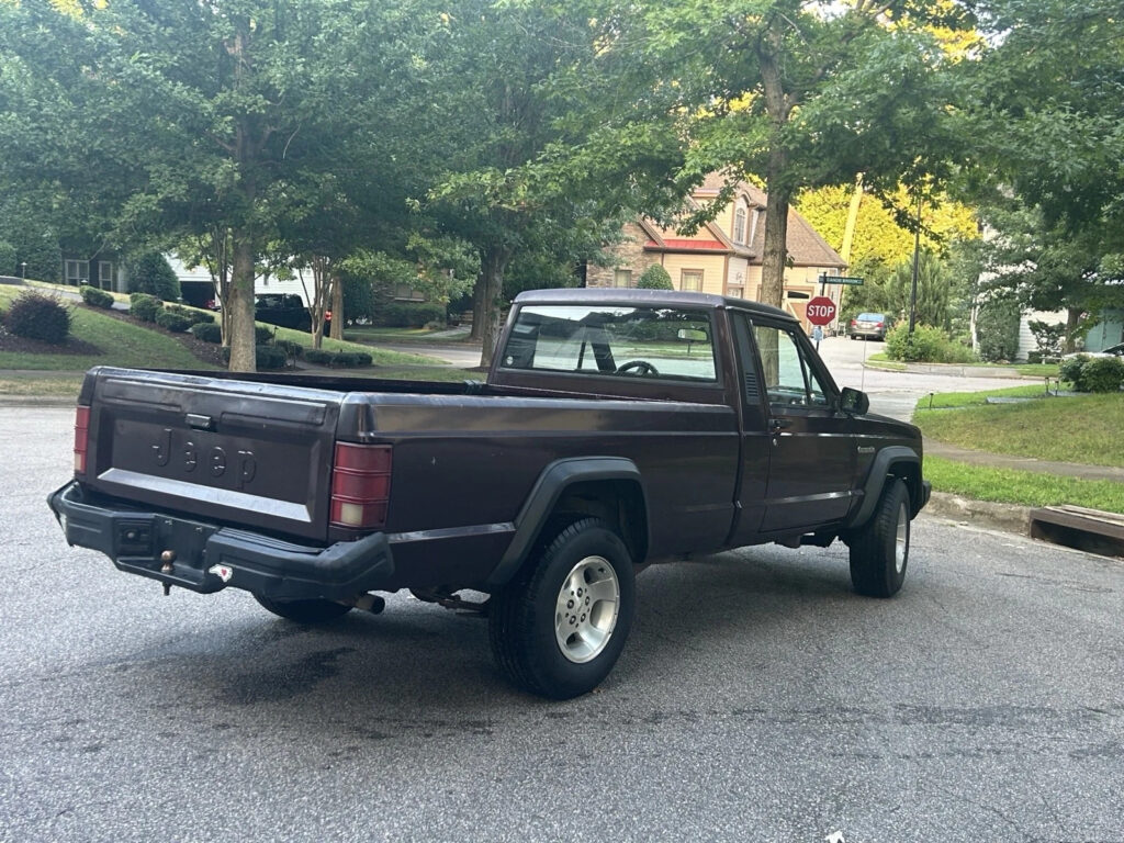 1989 Jeep Comanche