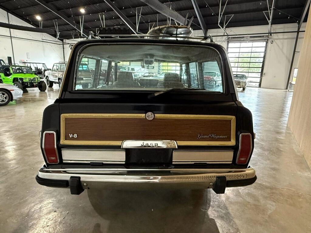 1989 Jeep Wagoneer 4WD