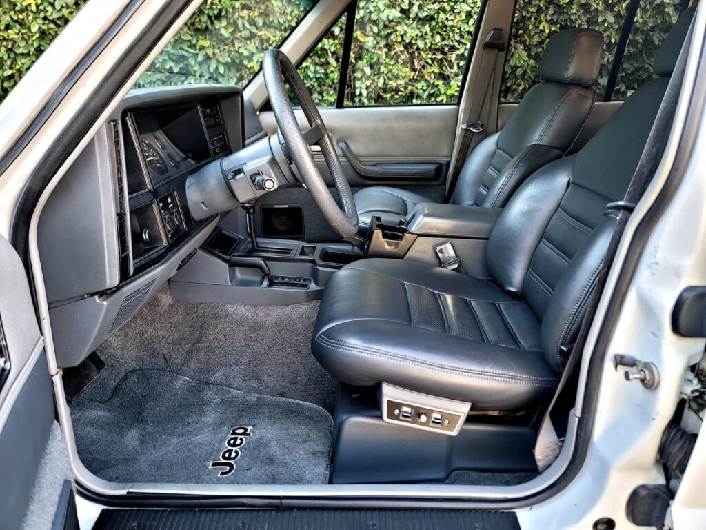 1992 Jeep Cherokee Limited 4×4